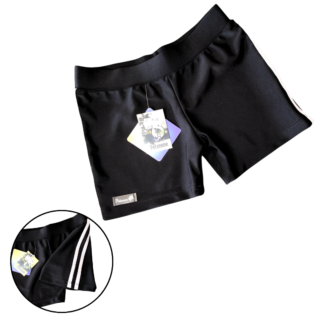 Short liso con lineas
